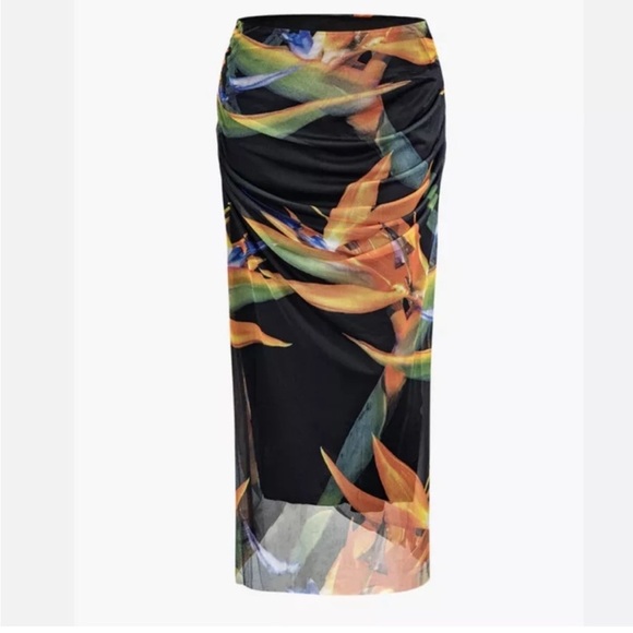 NWT Printed Tulle Paradise perfect for fall season Skirt S - Picture 6 of 12